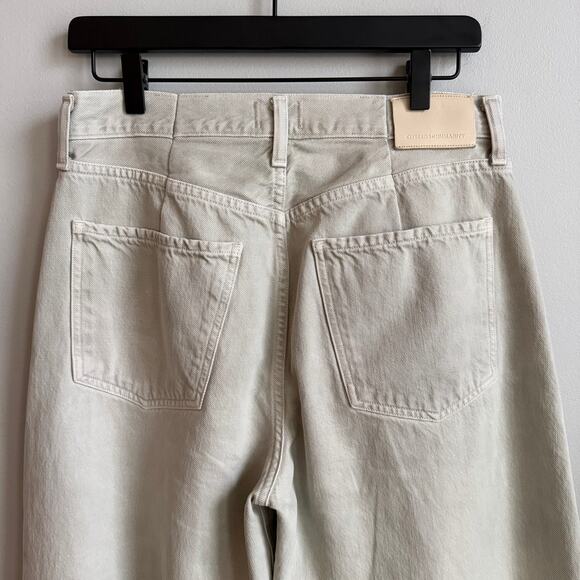 Citizens of Humanity Horseshoe Raw Hem Jeans in Cinder Size 27 **READ** - Picture 11 of 16